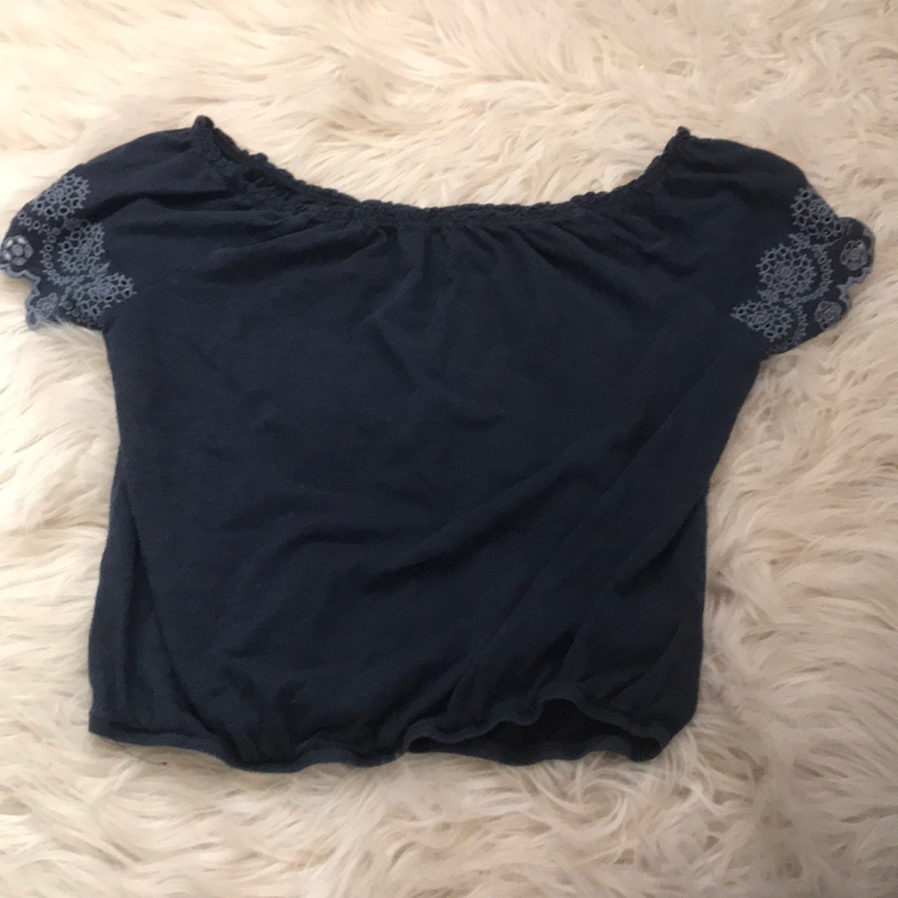 American eagle off the shoulder crop top